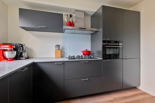 Medium property photo - 's-Gravesandestraat 106, 1091 DG Amsterdam